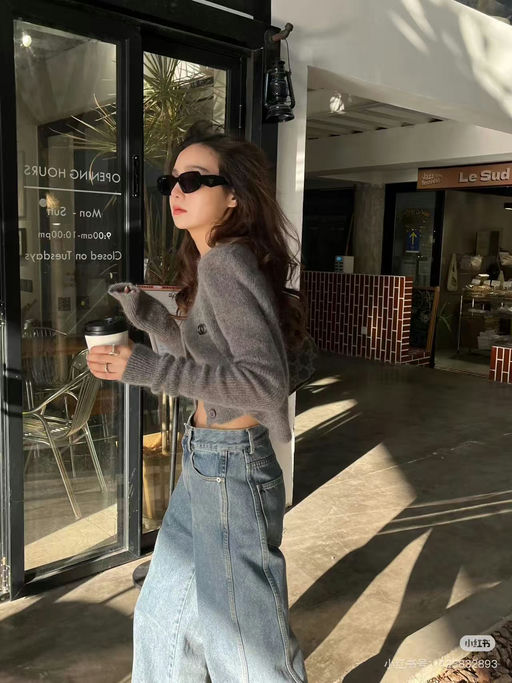 【这可真是方圆脸天菜了！】Prada热门宽猫眼墨镜，5折