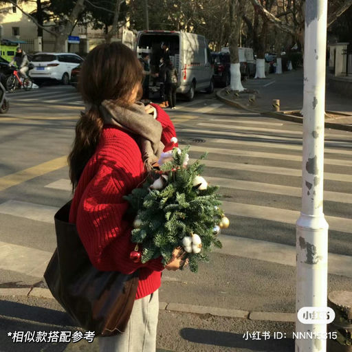 【36折】Red is the new black