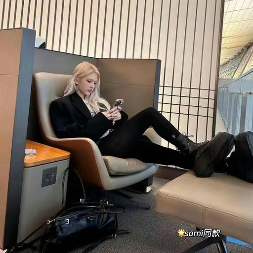 【终于蹲到！】Prada softlux，68折