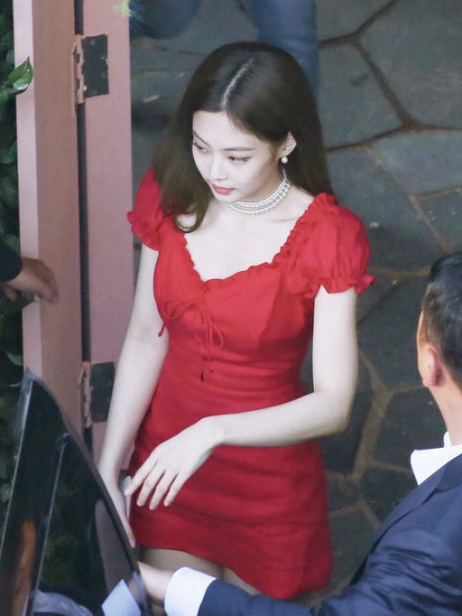 🐦‍🔥【3折！】 【Jennie 小红裙】