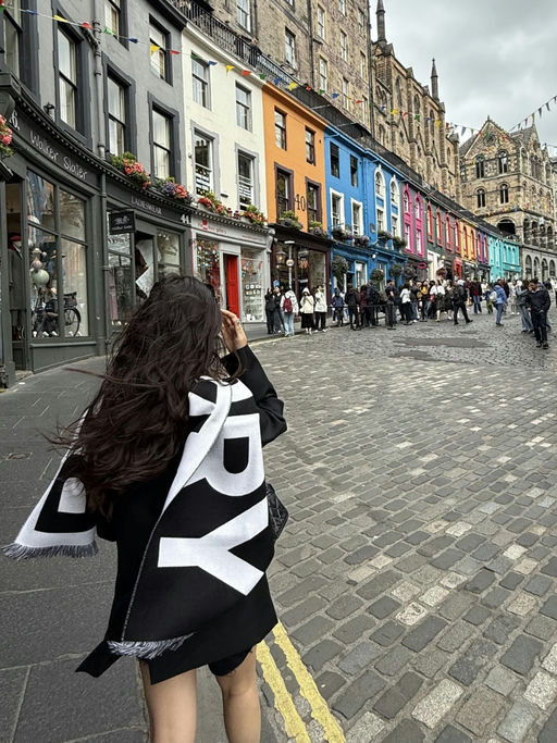 【最后一条】BBR 双面围巾，53折