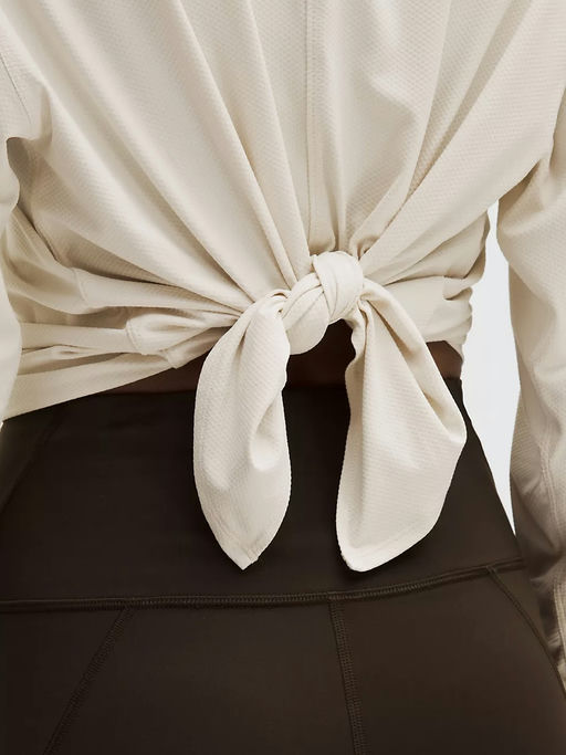 【应季长袖T恤】【极显腰身的一款】