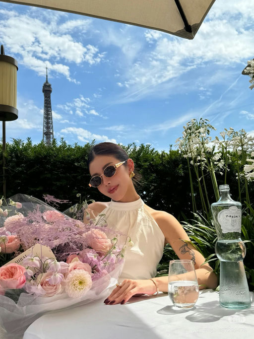 【有货就是好时机】买墨镜送包包