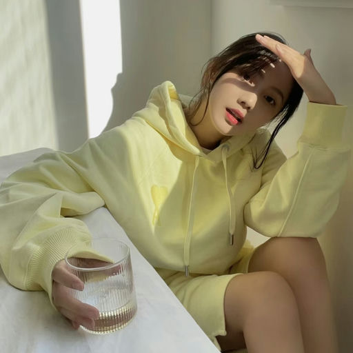 【2折！】Ami 卫衣，$84