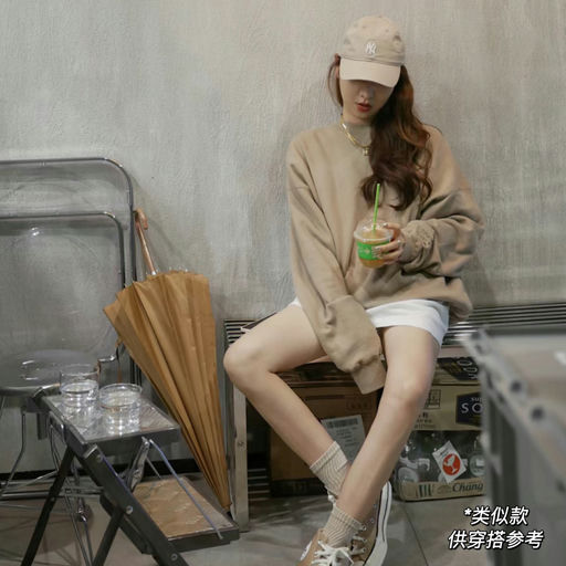【藏肉穿搭】这下谁分得清Lulu和Essentials？