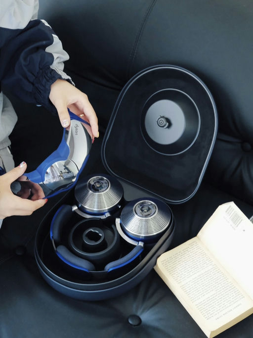 【Dyson 空气净化耳机】【重新定义耳机界】