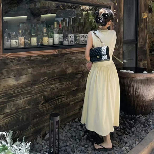 【断货好久好久！】Toteme实火无袖连衣裙，67折BUG