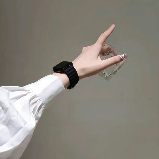 【黑五同价！】Apple Watch S9，8折