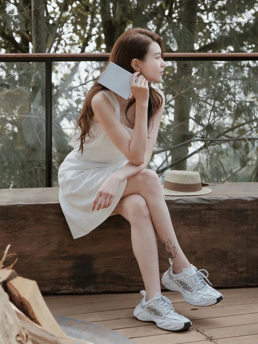 【巴黎世家最好看的一款】【48折】