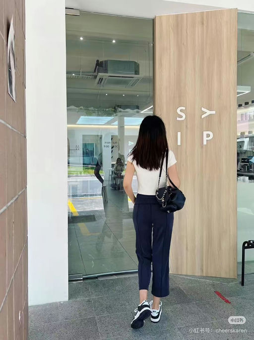 【小个子友好】Lulu Softstreme 高腰裤 Cropped 版