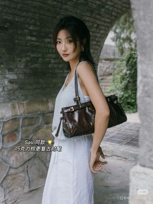 【全网唯一折】【复古老钱风】Prada油蜡皮 Soft Lux中号