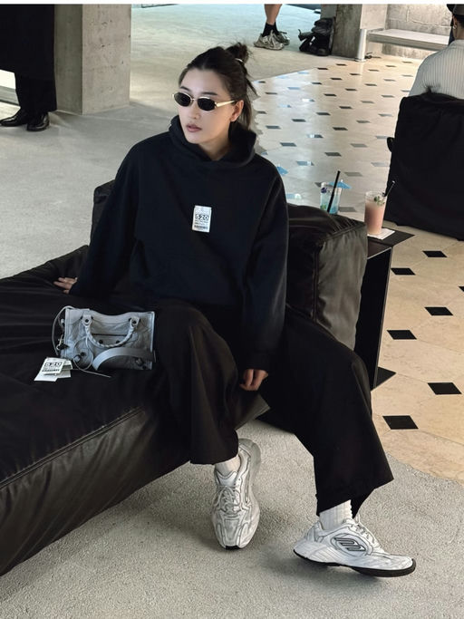 【巴黎世家最好看的一款】【48折】