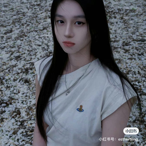 【应季8折】 西太后刺绣Hebo Tee，参加8折