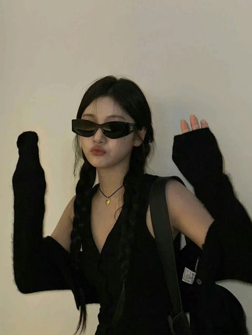 【赵露思/宁艺卓同款】【GM价买Miu Miu】