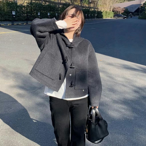 【格雷系少女】toteme大衣，48折