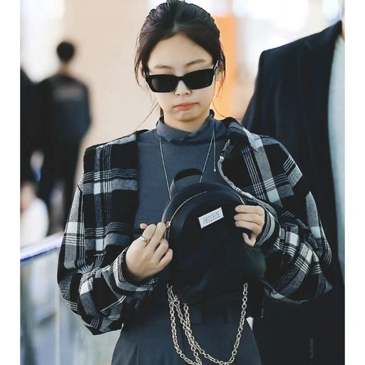 【Jennie同款】马吉拉双肩包，55折