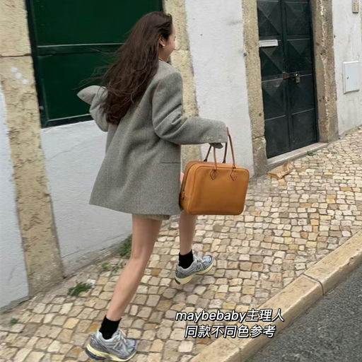 【火遍南韩】IU/白百何同款