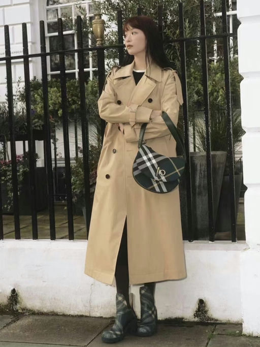 【27折！】【Burberry 复古绿包包】  