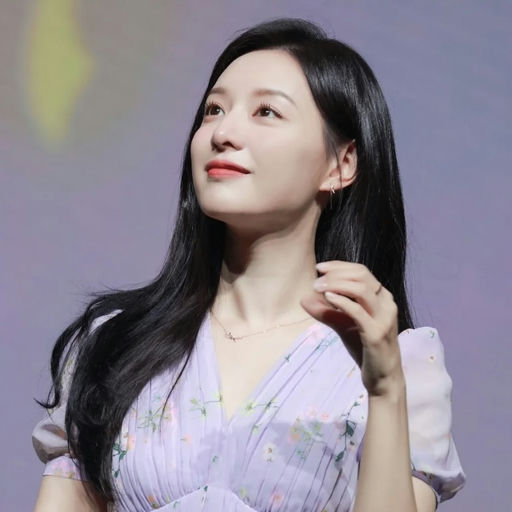 【年会预备好】 Self-Portrait 低至5折