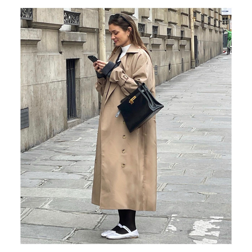 【随性风典范】Toteme 招牌风衣，55折