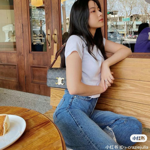 【太炸裂了】Celine 6折，随时断