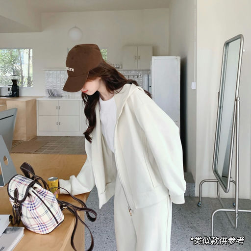 【24折！】连帽外套，应季好价