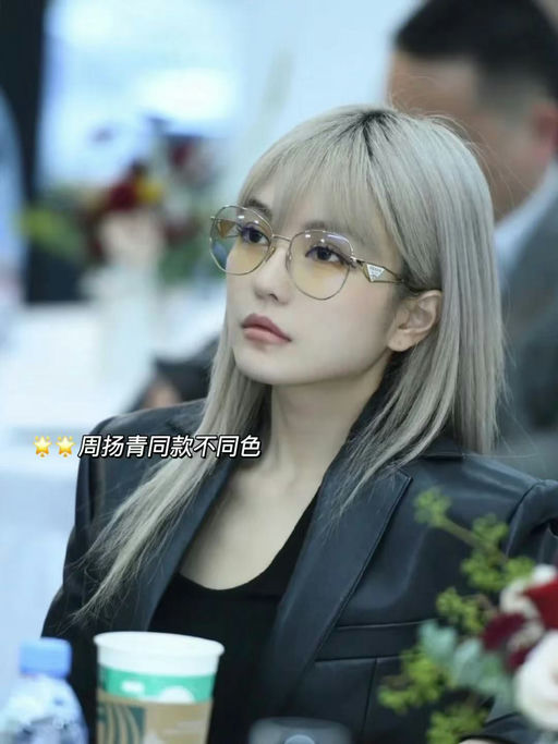 【28折起！】Prada热门款墨镜，大面积下折