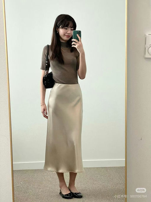 【三降！】【新低价5折】Lulu Satin 香槟色缎面半裙