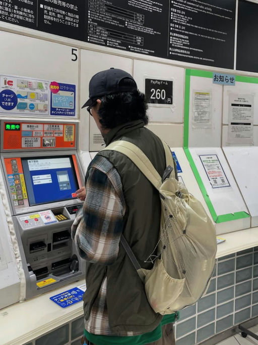 【南韩热门】双肩包加入折扣