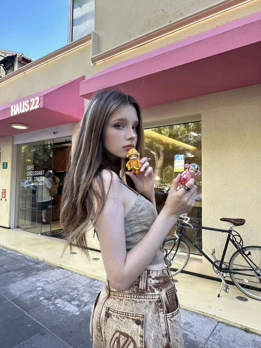 【现在最火的一款！】Pop Mart Space Molly 系列，补货！