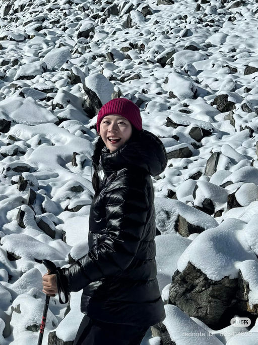 【这下谁还分得清鸟和Moncler】