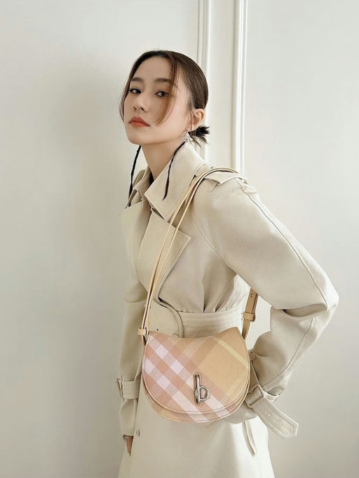 【好特别的粉色】【何超莲同款】