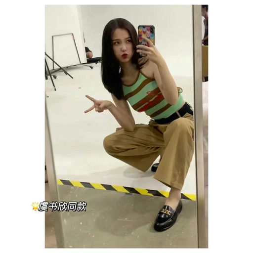 【4折！】Valentino经典链条logo乐福鞋