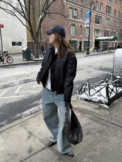 【今年秋冬最难买的】【Lemaire 箭筒包】