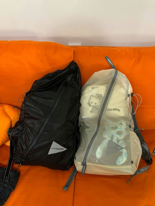 【南韩热门】双肩包加入折扣