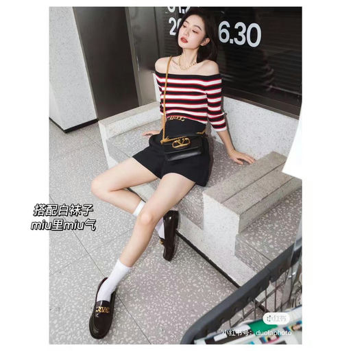 【4折！】Valentino经典链条logo乐福鞋