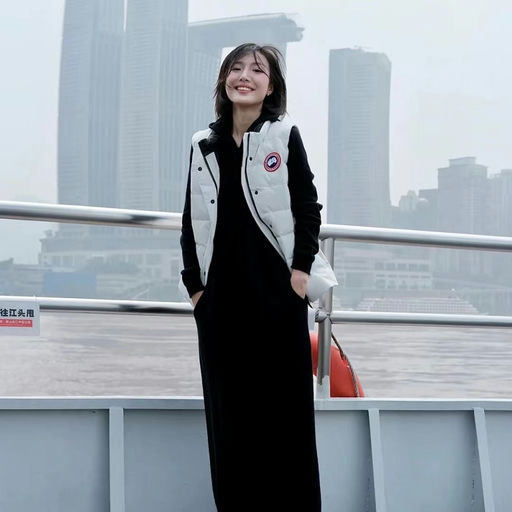 【75折】【最后黄金M码】加拿大鹅Freestyle羽绒马甲，bug价