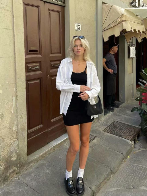 【经典之作】【难得8x折】Prada经典hobo