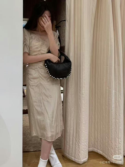 【全网最好价】【44折】Lemaire新款串珠mini 牛角包