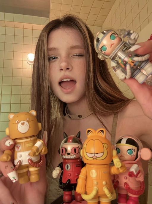 【现在最火的一款！】Pop Mart Space Molly 系列，补货！