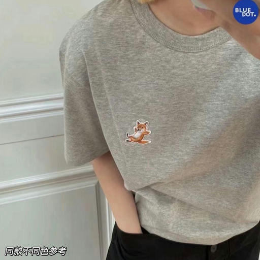 【脚滑小狐狸】爽快5折！ 人人都需要的经典款白T