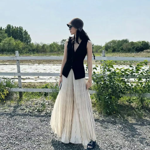 【COS 7折】云朵包蓝色参加！