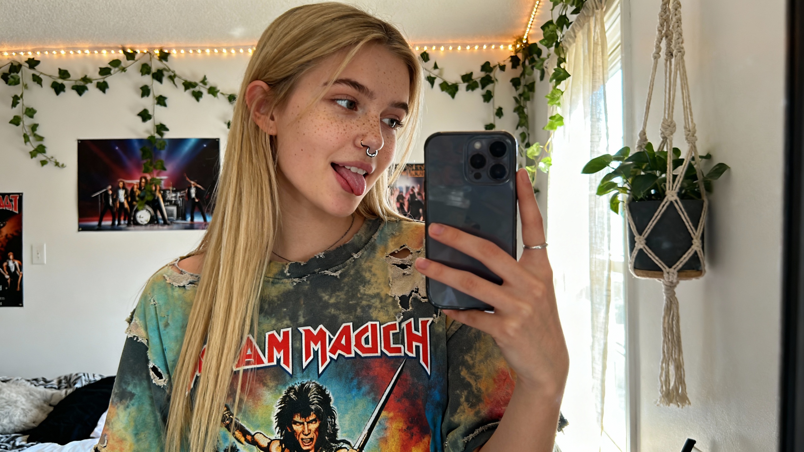 By bytedance/seedream-4