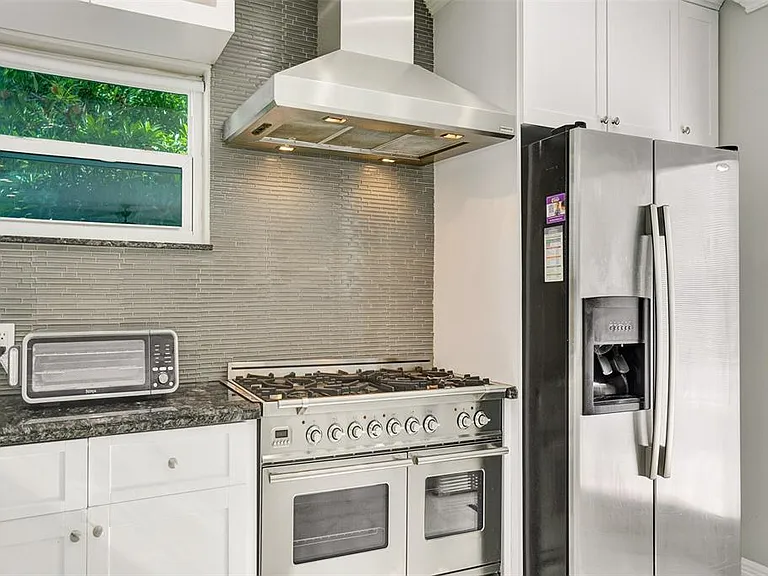 Real estate property located at 1760 Bel Air Ave, Bel Air, Lauderdale by the Sea, Fl