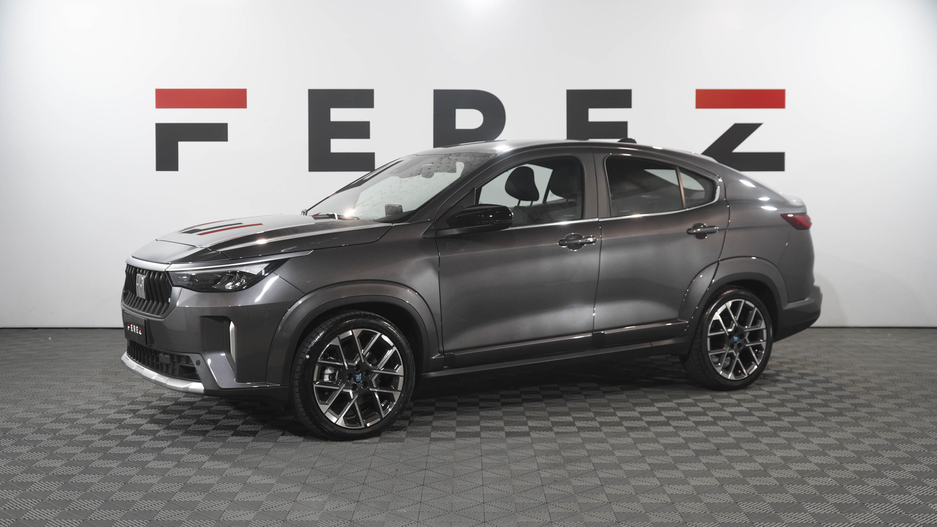 fiat FASTBACK 1.3T 270 AT L/26