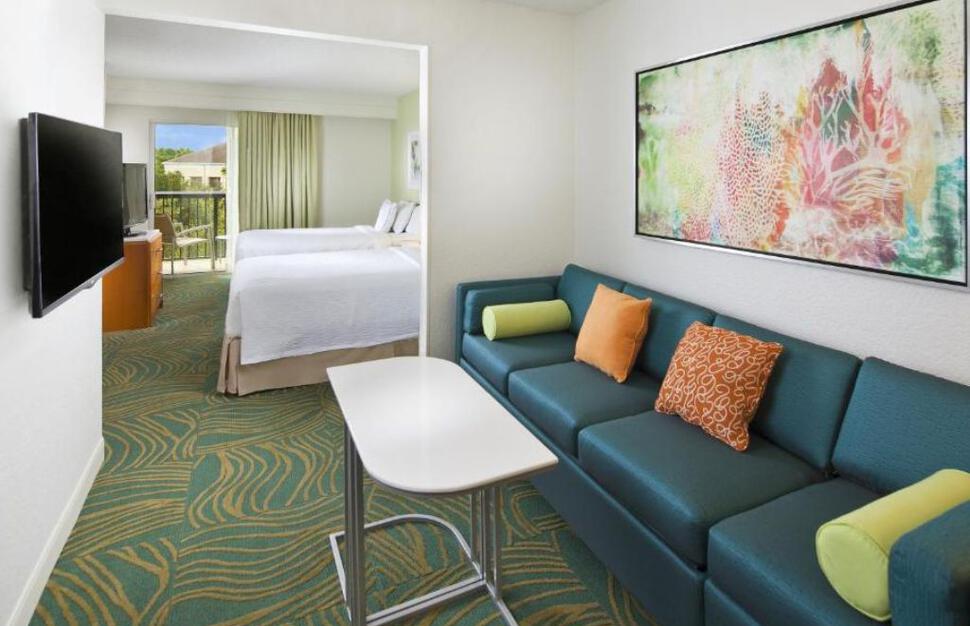 Springhill-Suites-In-Marriott-Village-at-Lake-Buena-Vista-2.jpg