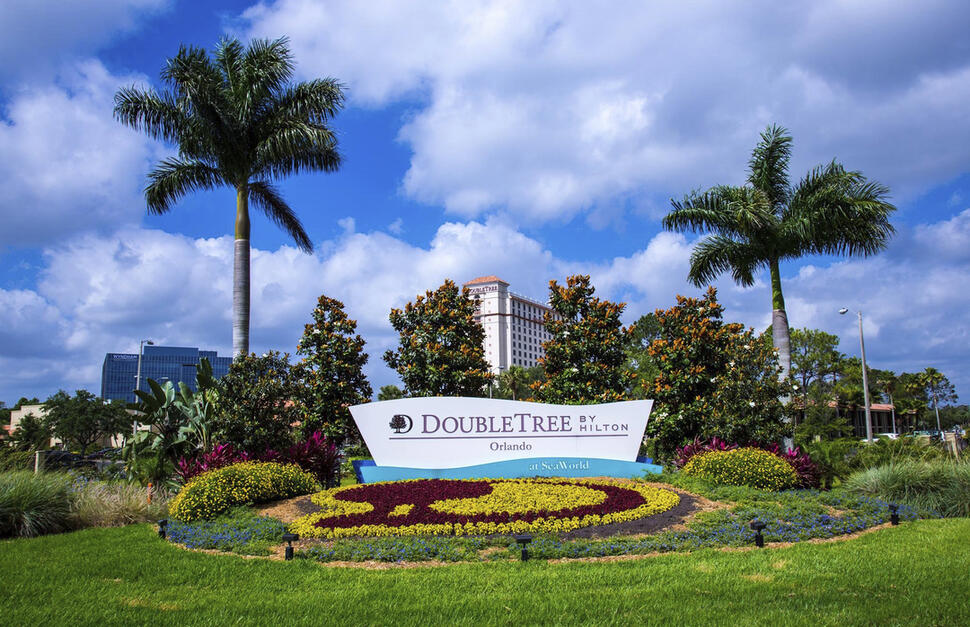 Doubletree-by-Hilton-Orlando-at-SeaWorld-3.jpg