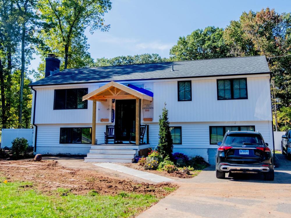 Roofing Company in Cheshire, CT | 40 Yrs Experience