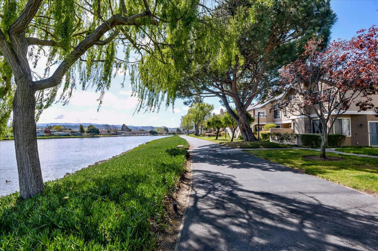 Edgewater Isle (multiple phases II, South, North)