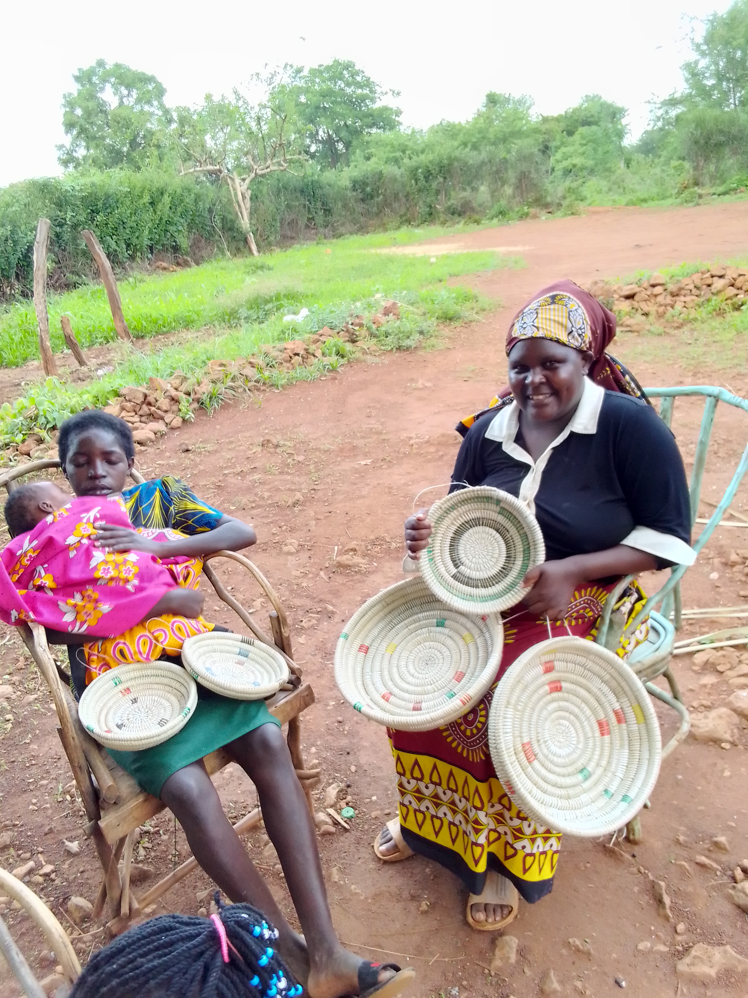 Build a shelter home for teen moms and vulnerable moms in Tharaka district
